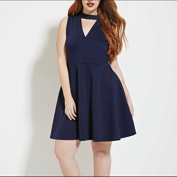 Forever 21 Dresses & Skirts - Fit and Flare dress with choker